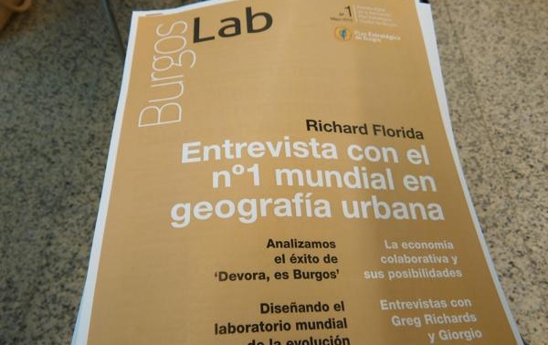 Revista Burgos Lab que ha publicado la Asociación Plan Estratégico.